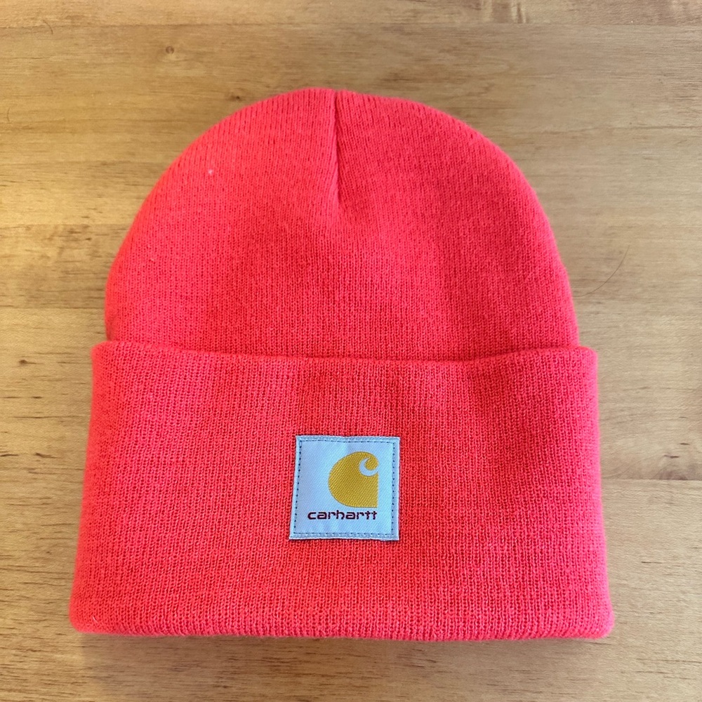 New Carhartt Beanie Hat in color Bittersweet